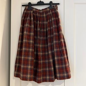 Vintage wool skirt size 2